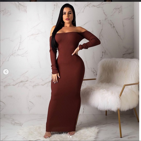Fashion Nova Dresses & Skirts - ☃️Kylie K Off The Shoulder Maxi Dress